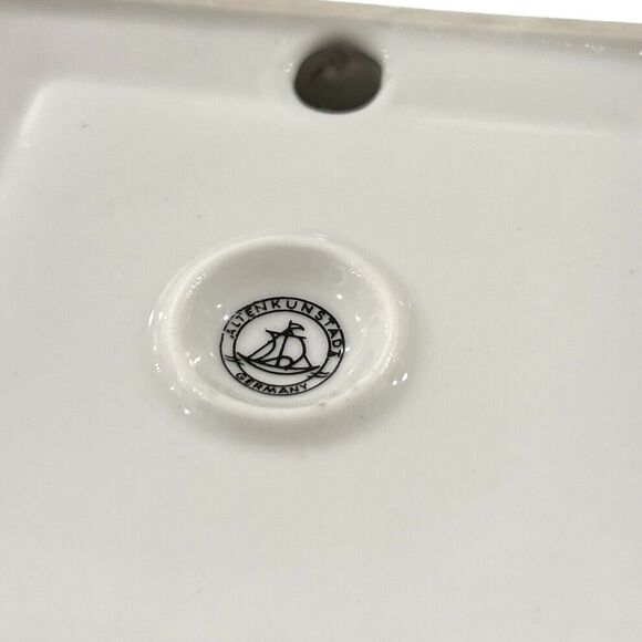 Altenkunstandt Germany Frankfurt on Main Black & White Porcelain Ashtray - Picture 6 of 6